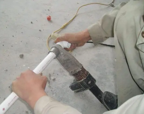 冷水滩漏水维修电话
